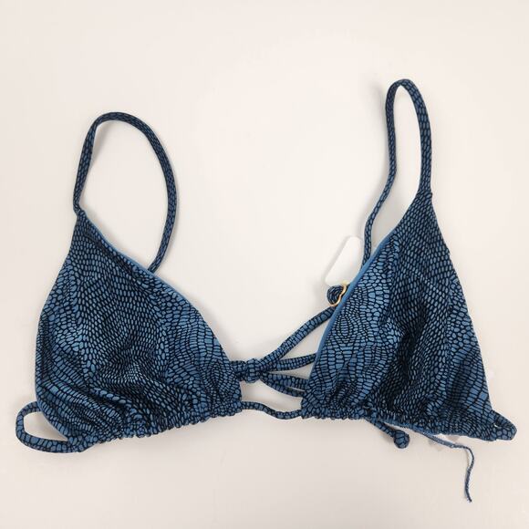L*Space Brittany Bikini Top in Let's Croc About It Blue Size Small NWT Triangle - Picture 3 of 7